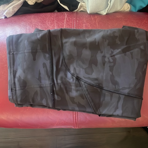 Lululemon leggings - Picture 2 of 2